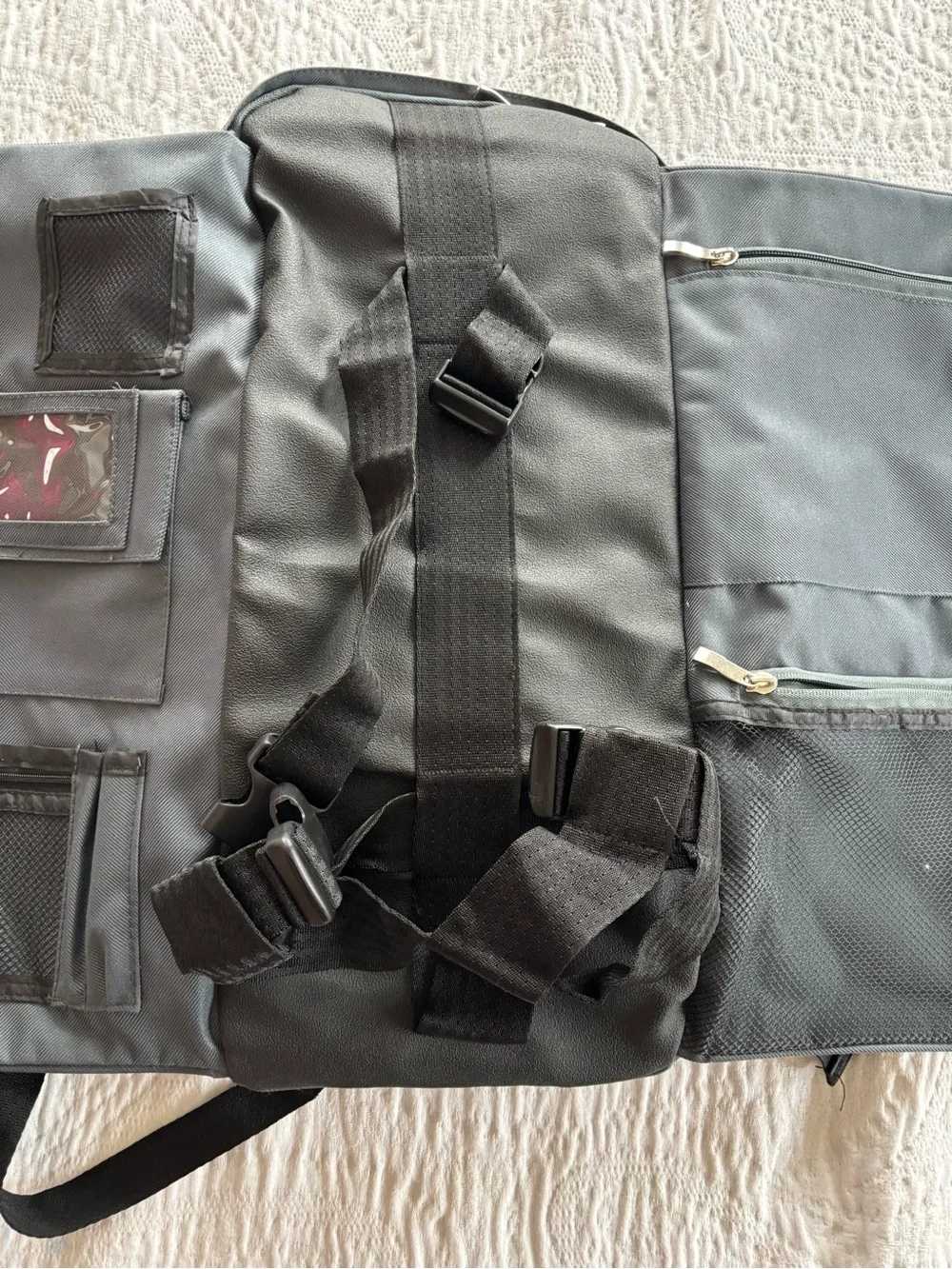 The Original Yoga Sak Yoga Mat Backpack Gym Bag in Charcoal Grey